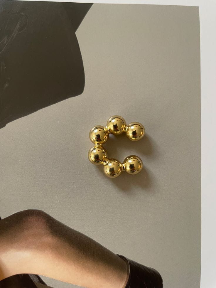 Earcuffs